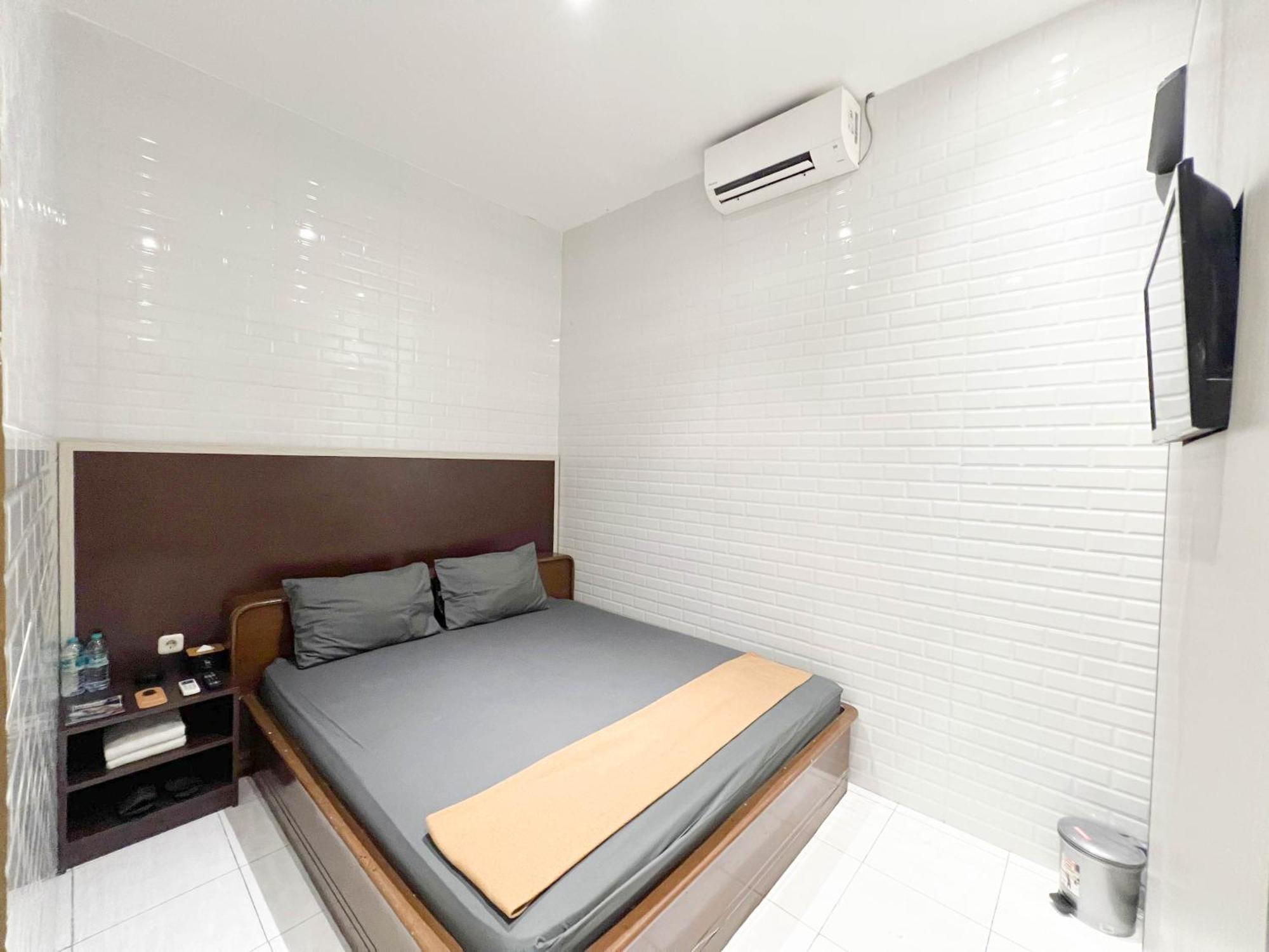 New Surya Hotel Banyuwangi  Kültér fotó